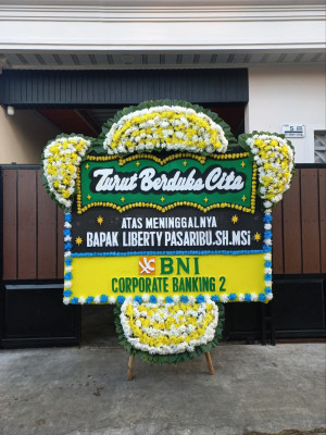 Papan Bunga Duka di Gentingsari